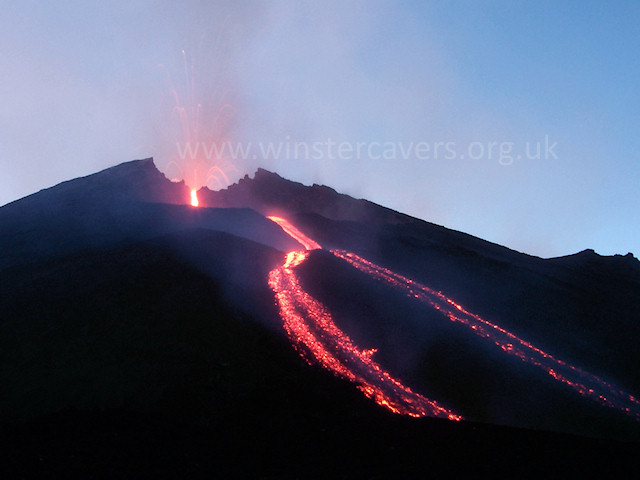 2006 Etna eruption - South East crater early evening.